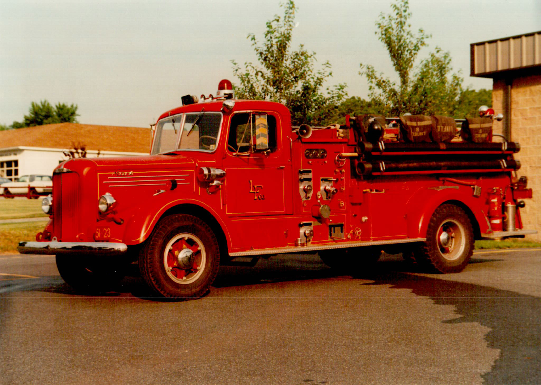1946 Mack Engine 